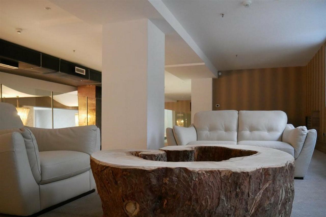 Hotel เบราเน ภายนอก รูปภาพ
